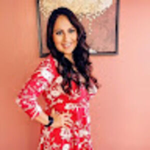 Meet your Posher, Elena